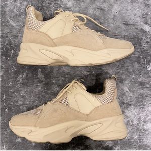 Steve Madden Beige Mesh Suede Chunky Sneakers